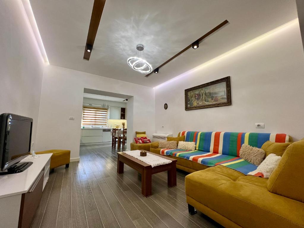 Alex Inn Gjirokaster - Imazhi 5