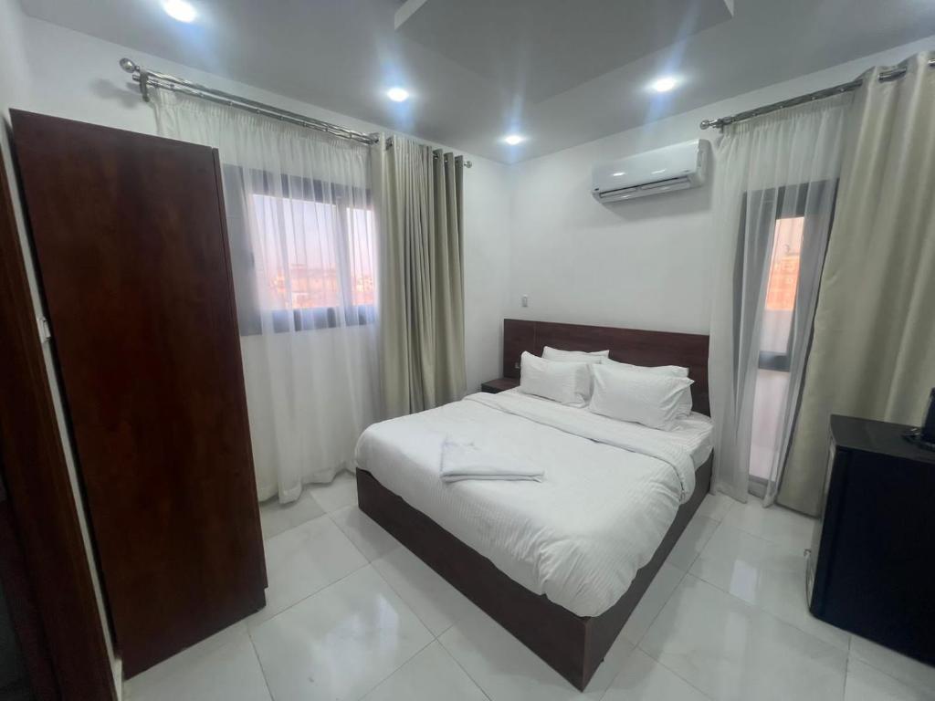 Prince Pyramids Inn - Chambre Simple De Luxe Avec Balcon