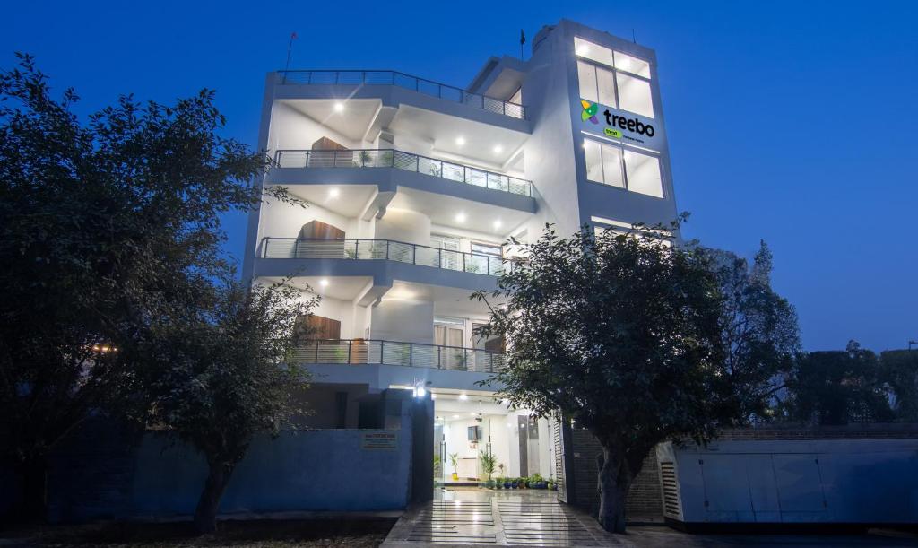 Budova, kde se hotel nachází