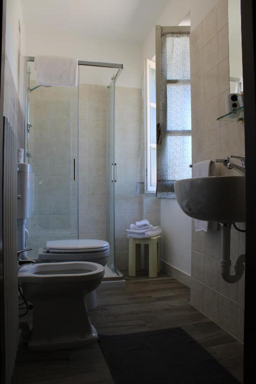 Koupelna v ubytování Nuovo Hotel Giardini