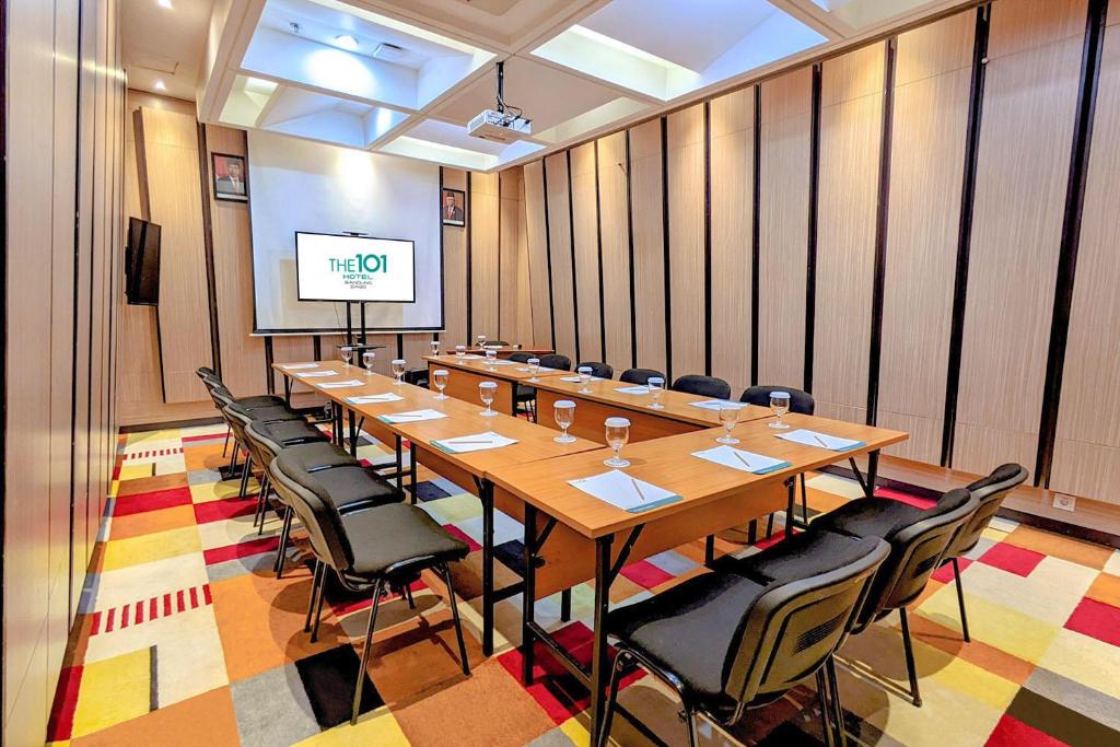 Konferenční prostory v ubytování THE 1O1 Bandung Dago