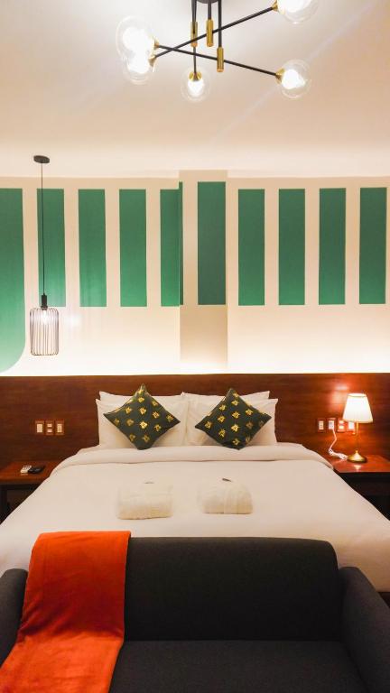 UNWND Boutique Hotel Camiguin - Роскошный король