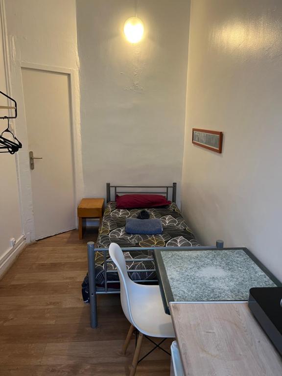 Hôtel Lyonnais - 