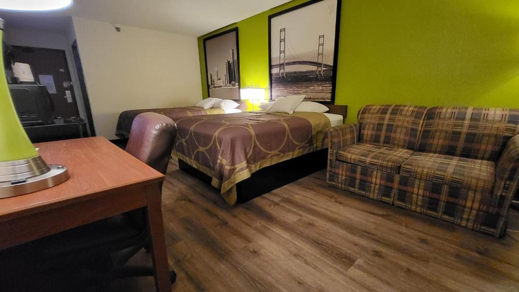 Super 8 by Wyndham Canton/Livonia Area, Canton (updated prices 2025)