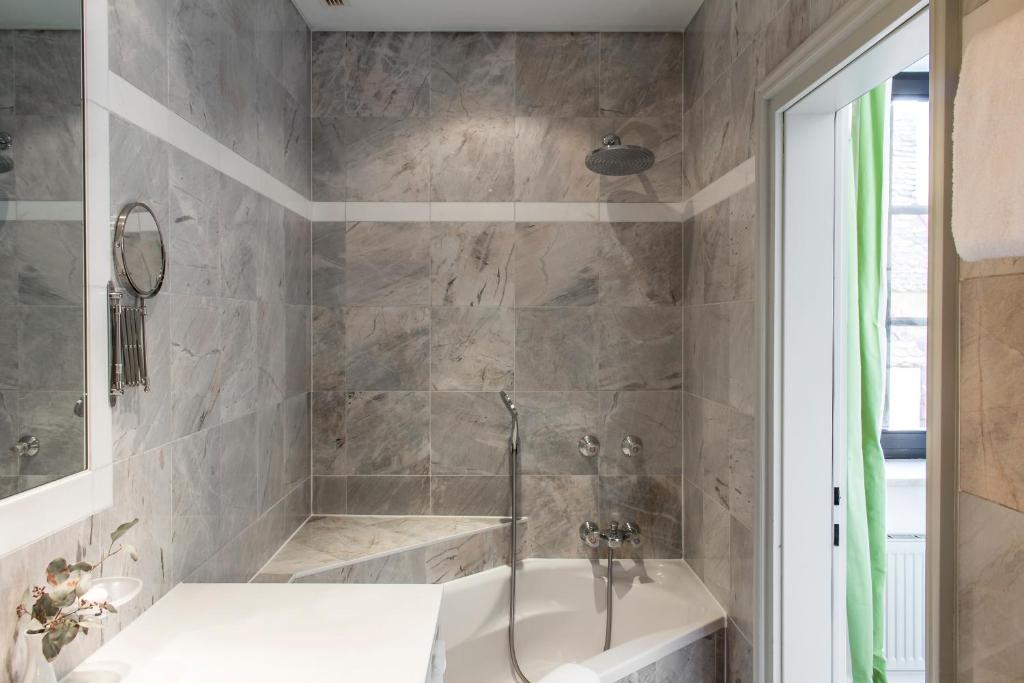 Schlossberghotel - Resim 32