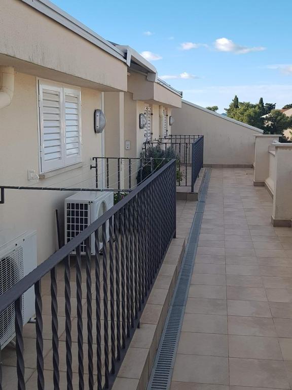 Balkón alebo terasa v ubytovaní Seaside apartments
