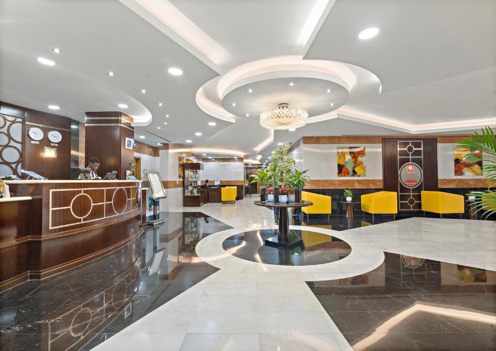 Vstupní hala nebo recepce v ubytování Al Khoory Hotel Apartments Al Barsha