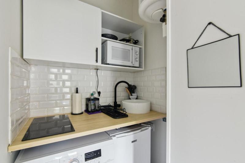 821 Suite Licorne - Superb apartment tesisinde mutfak veya mini mutfak