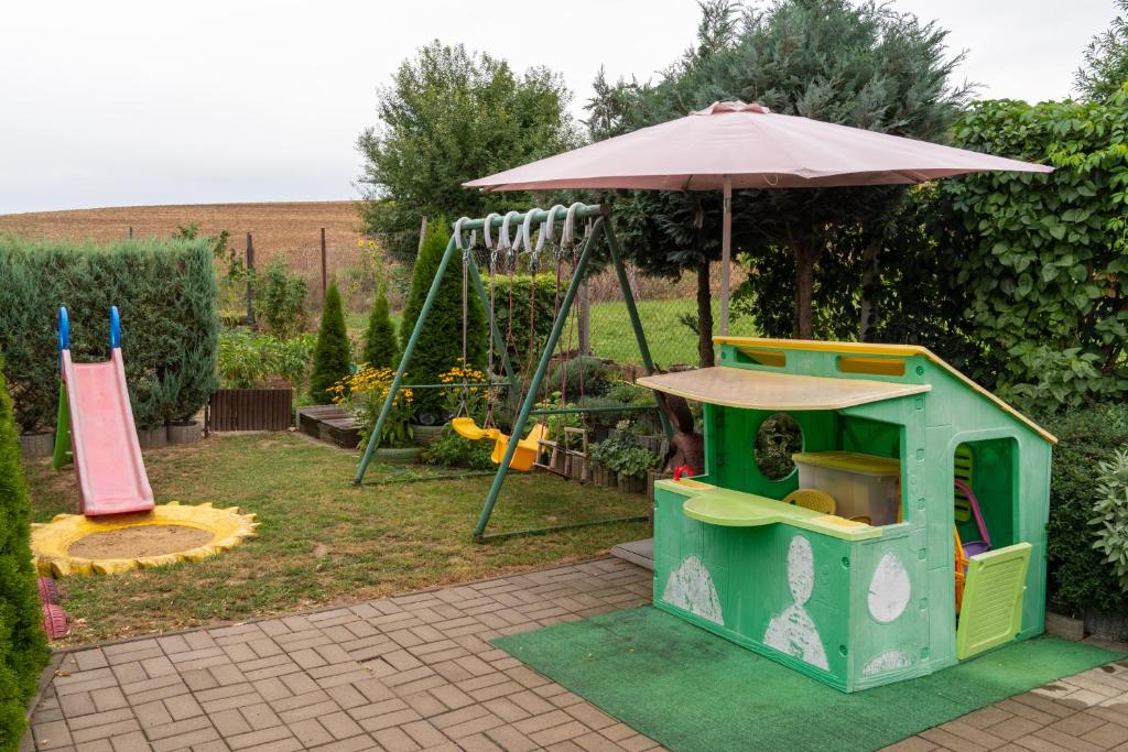 Zahrada ubytování Podhájska - Apartmány Pod Orechom