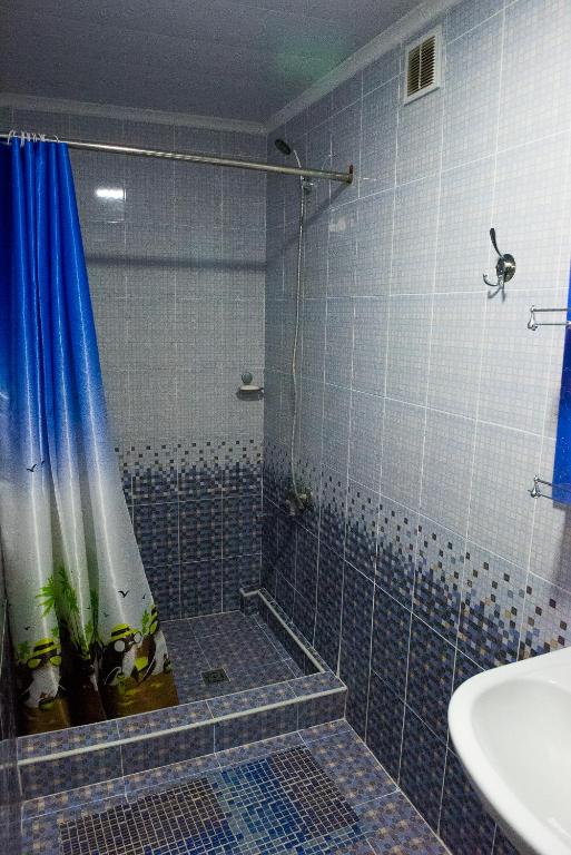 Rajab Bobo guest house - Budget Double Room