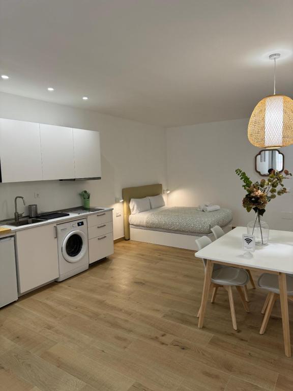 ALDERETE SUITES