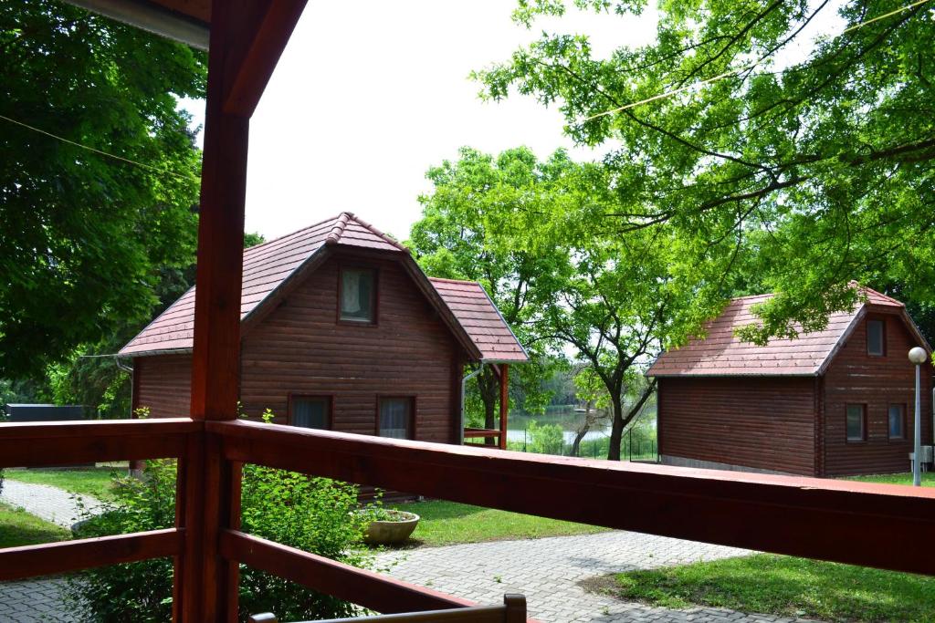 Fotografia z galérie ubytovania Termálfalu és Kemping Zalaegerszeg - Standard Plus v destinácii Zalaegerszeg