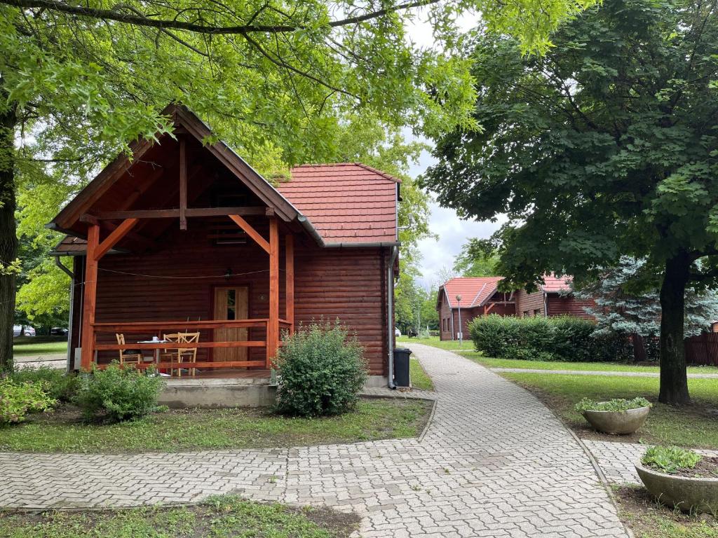Fotografia z galérie ubytovania Termálfalu és Kemping Zalaegerszeg - Standard Plus v destinácii Zalaegerszeg