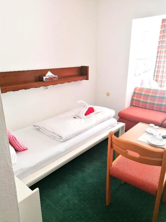 Hotel Vanda - Habitación Cuádruple De Confort