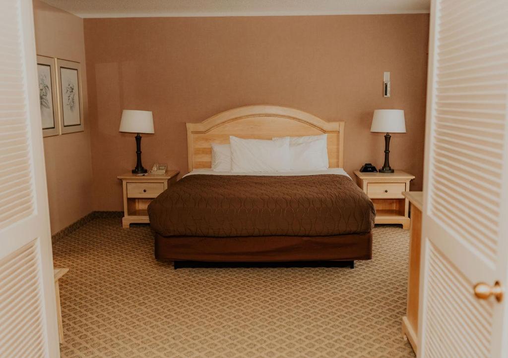 Wallace Inn - King Suite