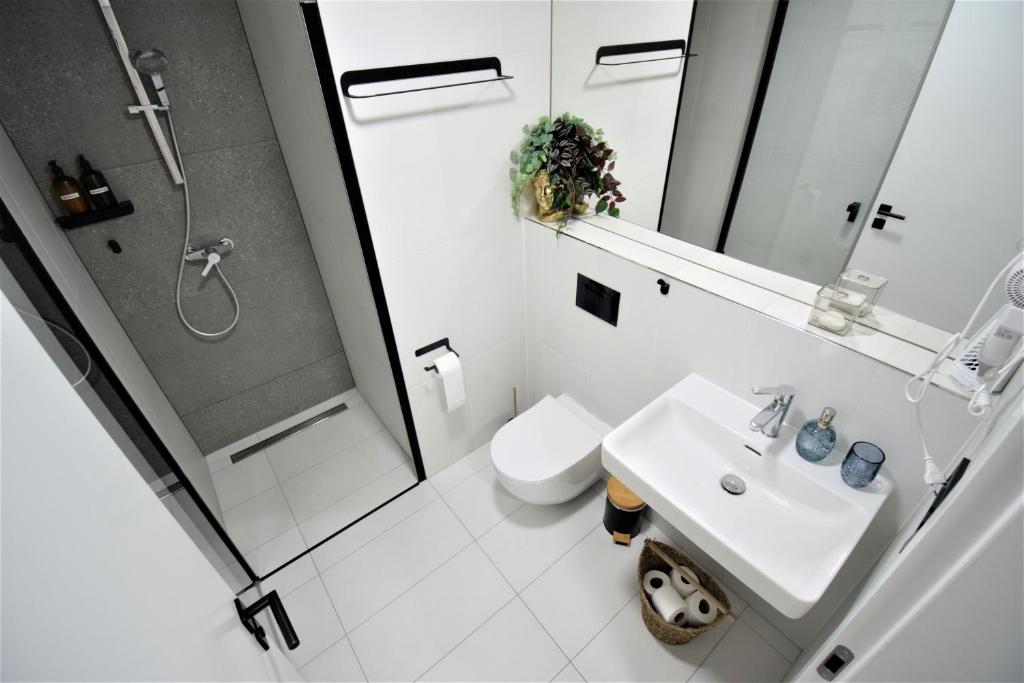 Jasminn Apartments - 1