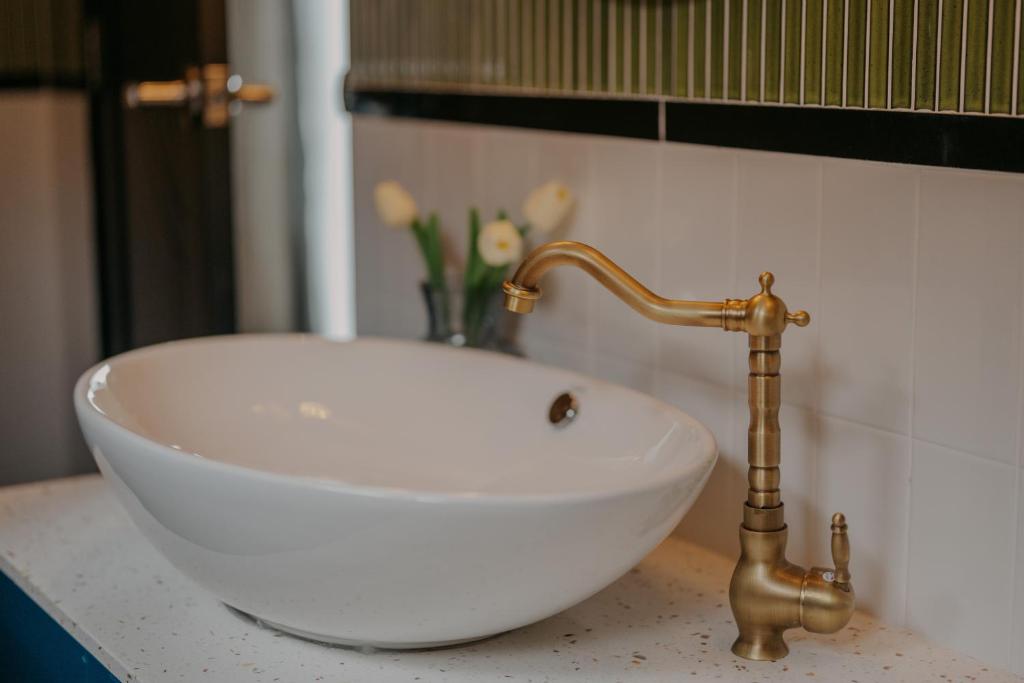 Bagno di kMah@SomerMansion