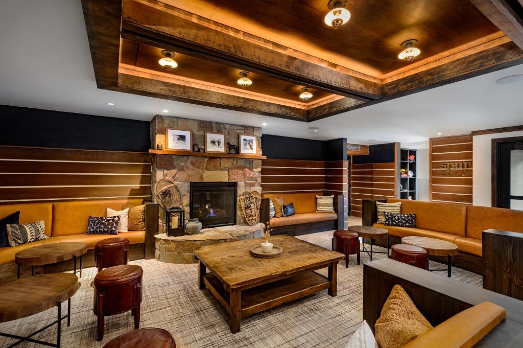 Teton Mountain Lodge and Spa, a Noble House Resort — photo 15