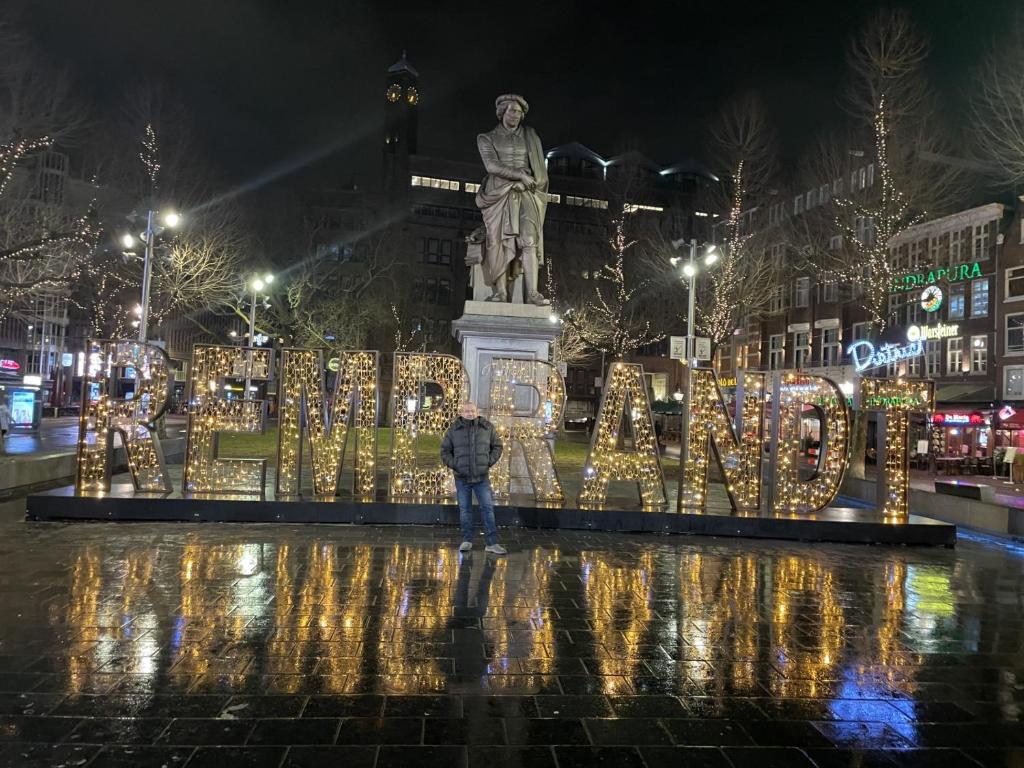 Gäste, die in der Unterkunft Amsterdam Rembrandt Square city center Hotel übernachten