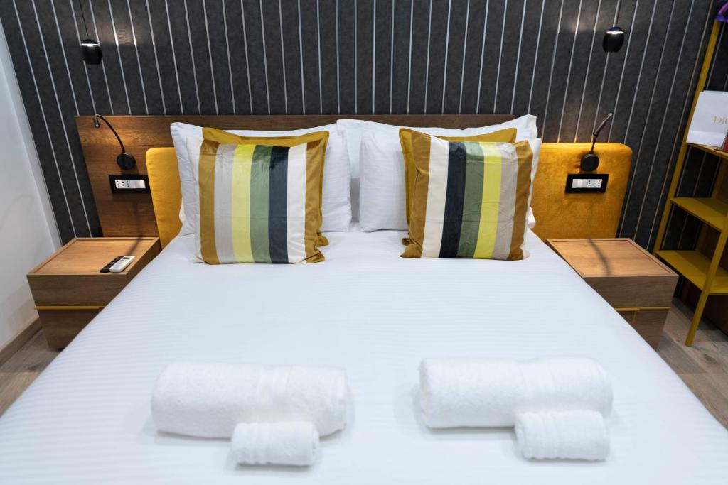 Cola Suites Apartments - 4