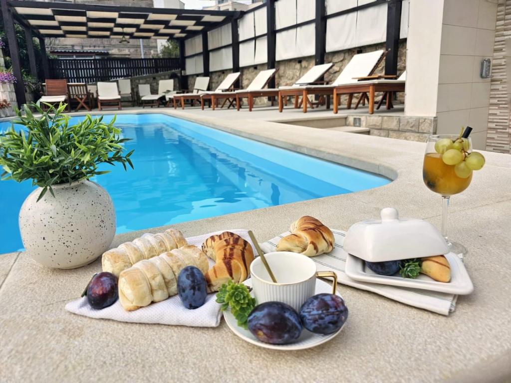 Apartments Miljas - 2