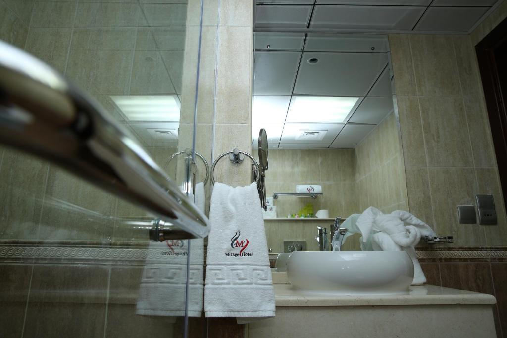 Koupelna v ubytování Mirage Hotel Al Aqah