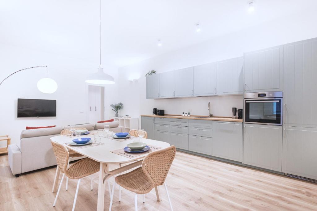 Easylife - Milano - Lecco 5 P2 - in Porta Venezia