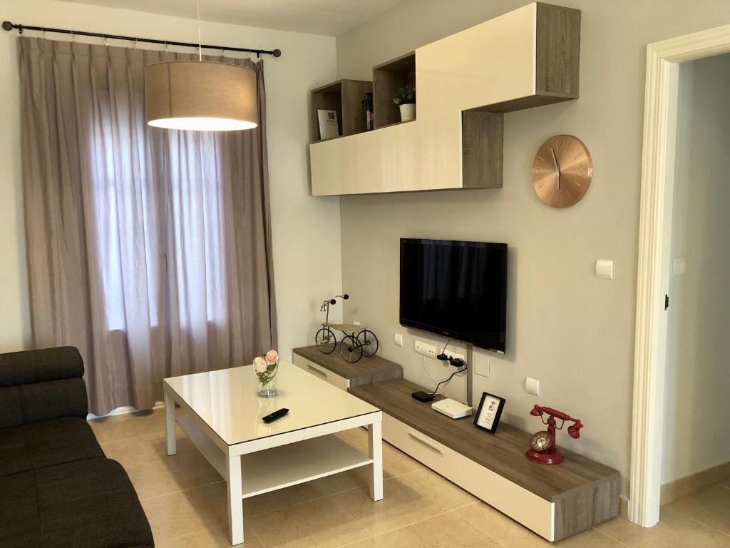 Telewizja i/lub zestaw kina domowego w obiekcie Paseo Imperial