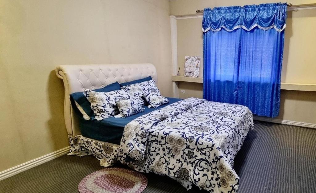 Katil atau katil-katil dalam bilik di Omma's Beach house