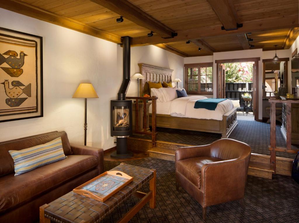 Rancho Caymus Inn photo 4