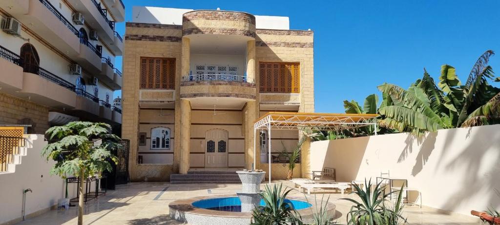 Bazén v ubytování DREAM ISLAND Hotel nebo v jeho okolí