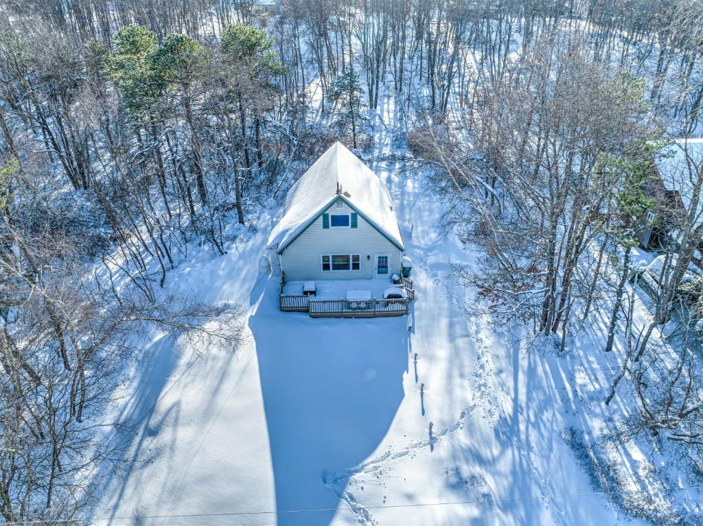 The Sage Chalet in Emerald Lakes, Poconos!, Long Pond Updated 2024 Prices