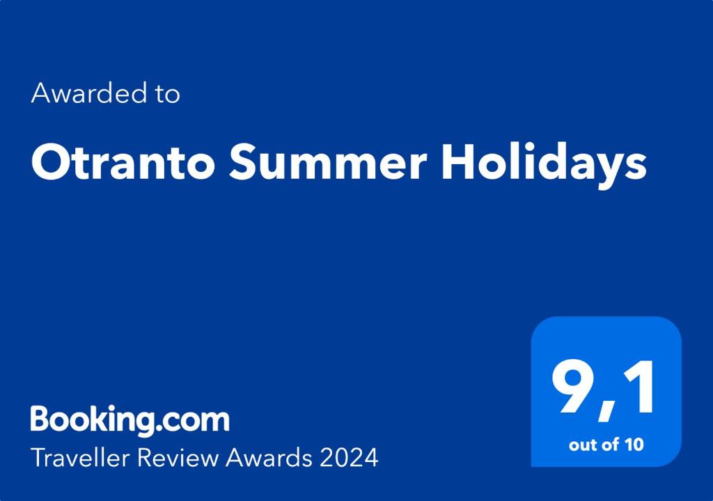 een blauw bord met de woorden ontario zomervakantie bij Otranto Summer Holidays in Otranto
