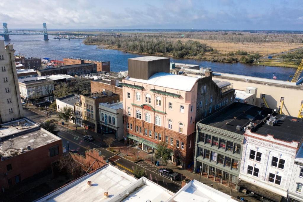 Historic Downtown Wilmington Condo Free Parking, Wilmington (updated prices 2024)