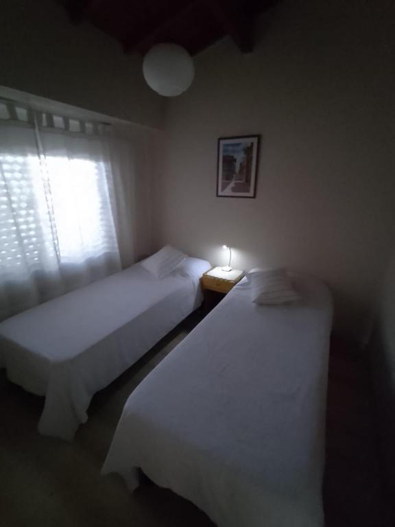 Postel nebo postele na pokoji v ubytování La Laguna - Casa familiar a 5 cuadras de la playa.