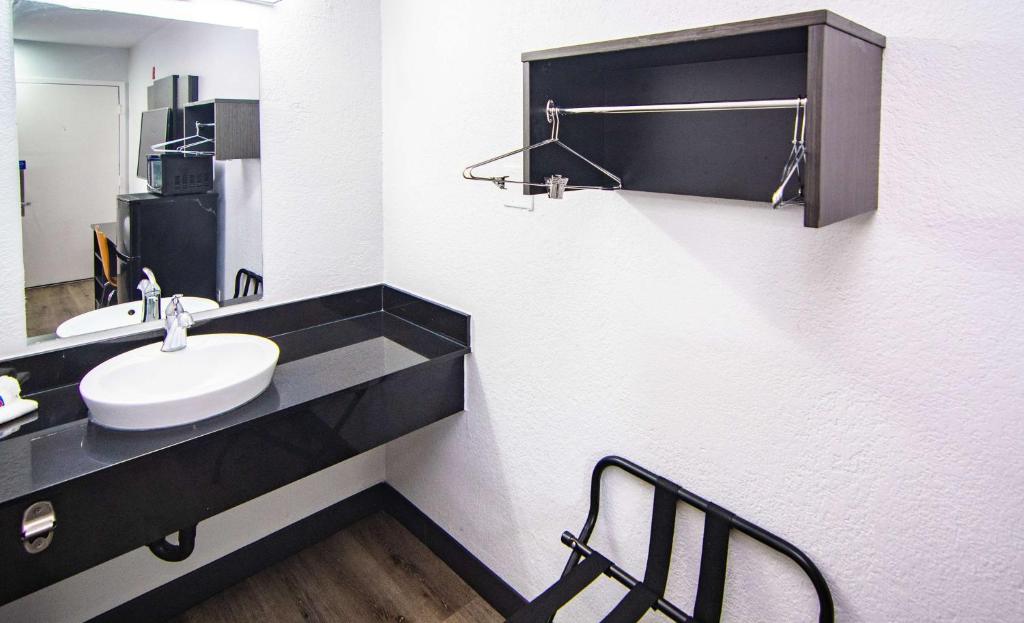 Motel 6-Kissimmee, FL - Orlando photo