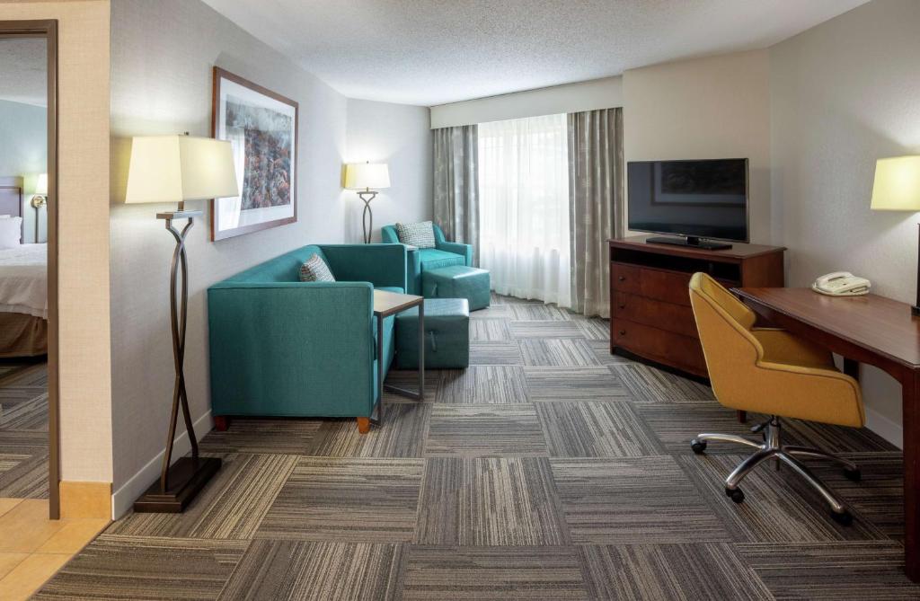 Hampton Inn Duluth-Canal Park - Suite King Con Vista Lago - Non-Fumo