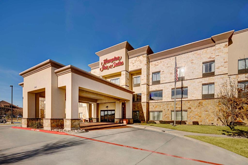 a rendering of the front of a hotel at Hampton Inn & Suites - Mansfield in Mansfield
