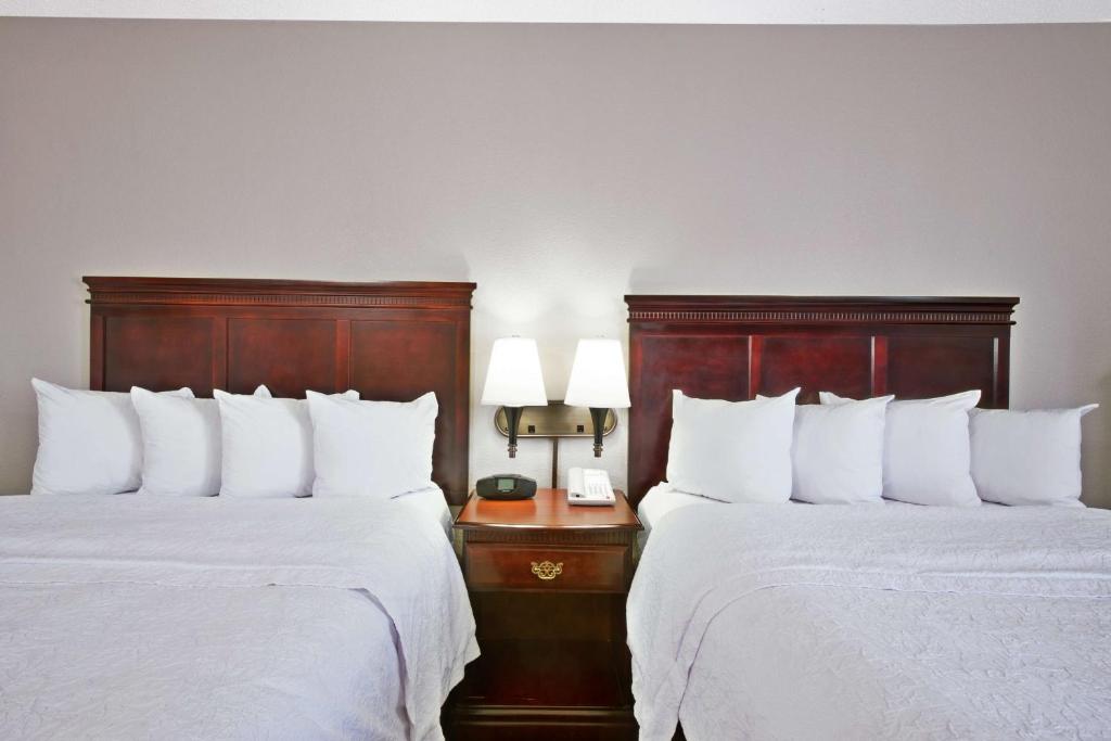 Hampton Inn Huntington/Barboursville - Habitación Con Dos Camas Queen - No Fumadores