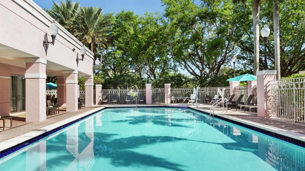 DoubleTree by Hilton Sunrise - Sawgrass Mills, Sunrise – Updated 2024 Prices