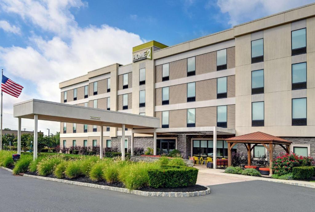 an image of the front of a hotel at Home2 Suites By Hilton Bordentown in Bordentown