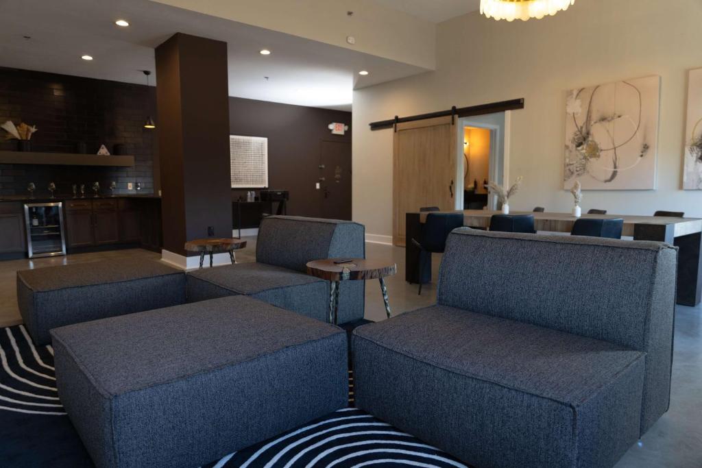 Posezení v ubytování Watt Hotel Tapestry Collection by Hilton