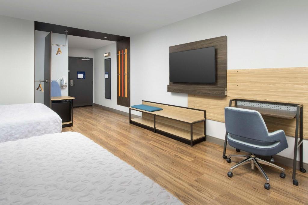 Tru by Hilton Beaufort, Sc - Queen Kamer Met 2 Queensize Bedden