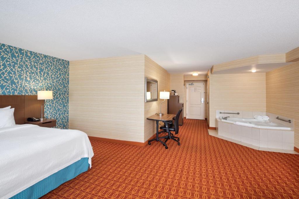 Fairfield Inn & Suites by Marriott Toronto Airport - Resim 19