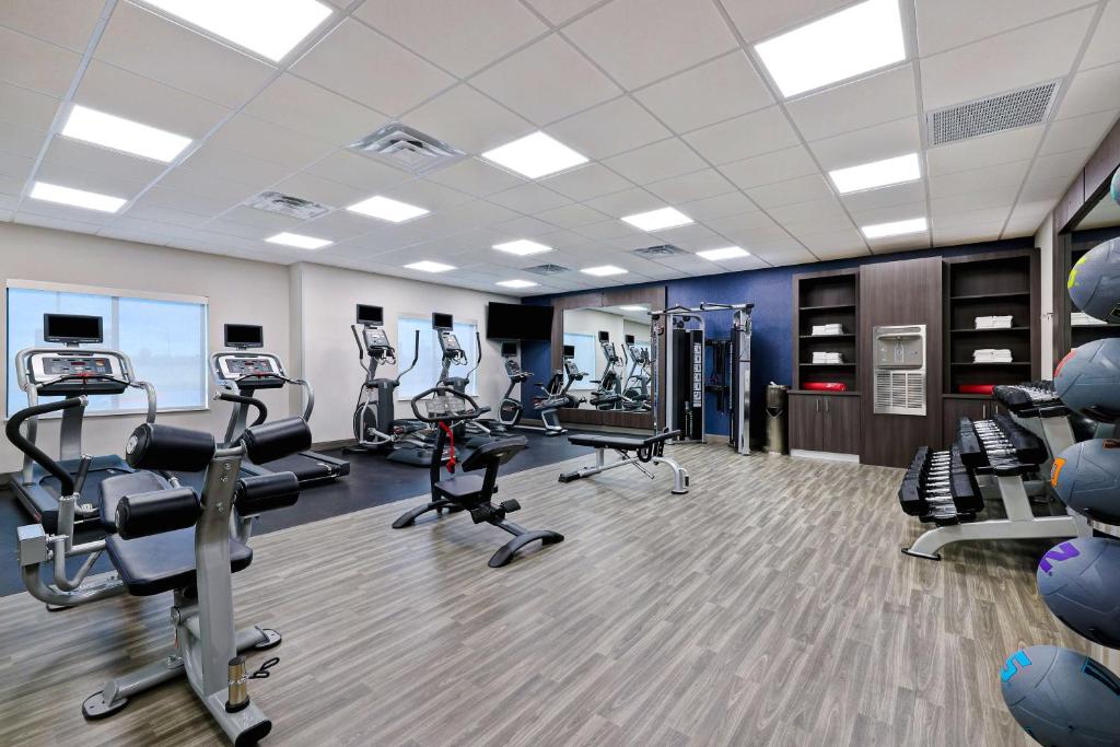 Hampton Inn & Suites Houston East Beltway 8, Tx photo