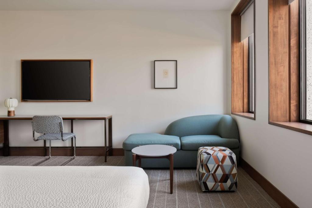 Posezení v ubytování Hotel Marcel New Haven, Tapestry Collection By Hilton