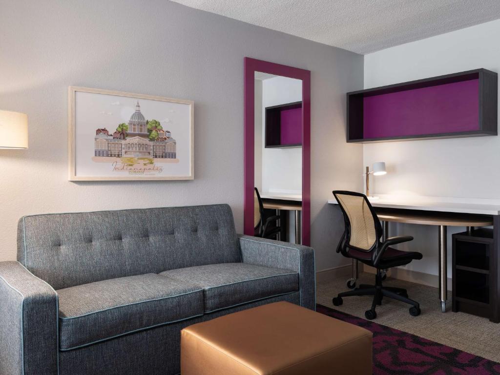 Home2 Suites by Hilton Indianapolis - Keystone Crossing - King Studio Suite