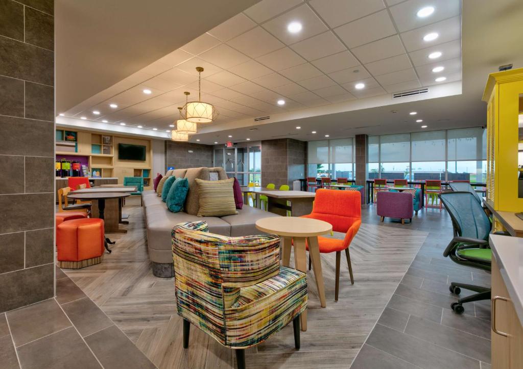Posezení v ubytování Home2 Suites By Hilton El Campo