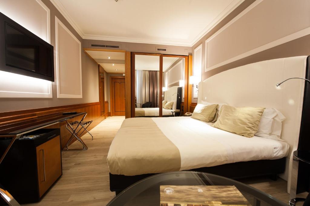 Hotel Leon d'Oro - Large Double Room