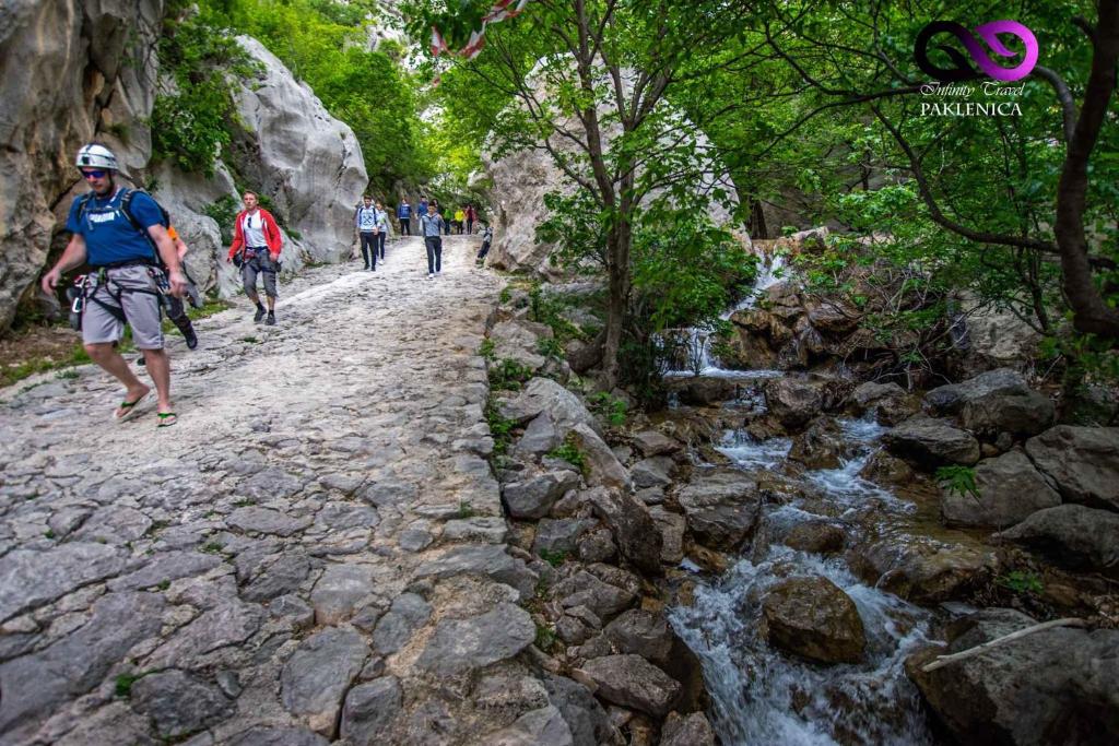 Fotografia z galérie ubytovania Studio in Starigrad-Paklenica 34800 v destinácii Starigrad-Paklenica